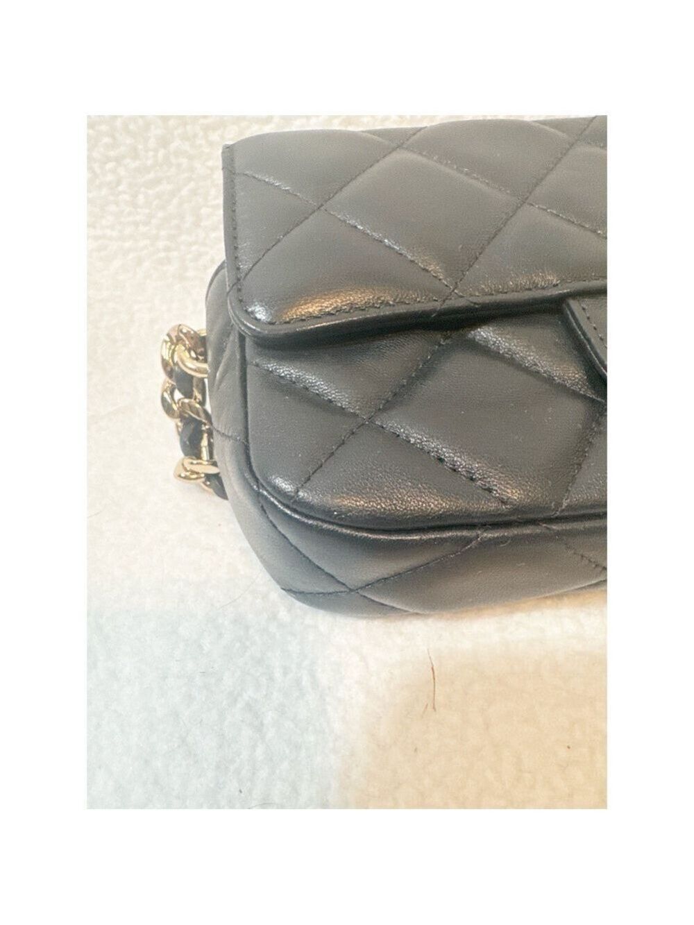 Chanel Mini Quilted Lambskin Chain Crossbody Bag Black Gold Hardware COA - Picture 2 of 16